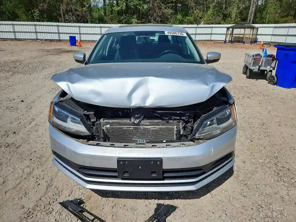 3VW3A7AJ9FM274889 2015 VOLKSWAGEN JETTA-4