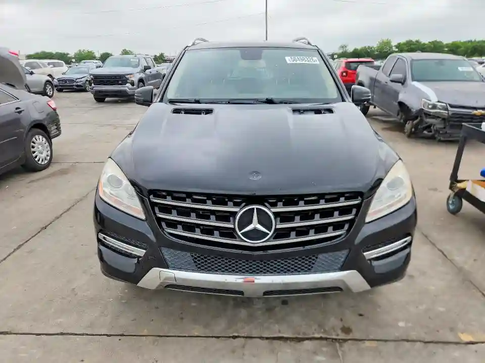 4JGDA2EB2CA011502 2012 MERCEDES-BENZ M-CLASS-4