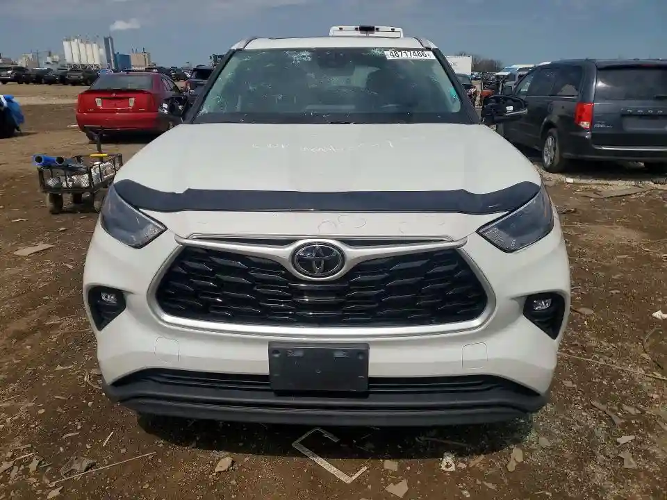 5TDGZRBH6NS239634 2022 TOYOTA HIGHLANDER-4