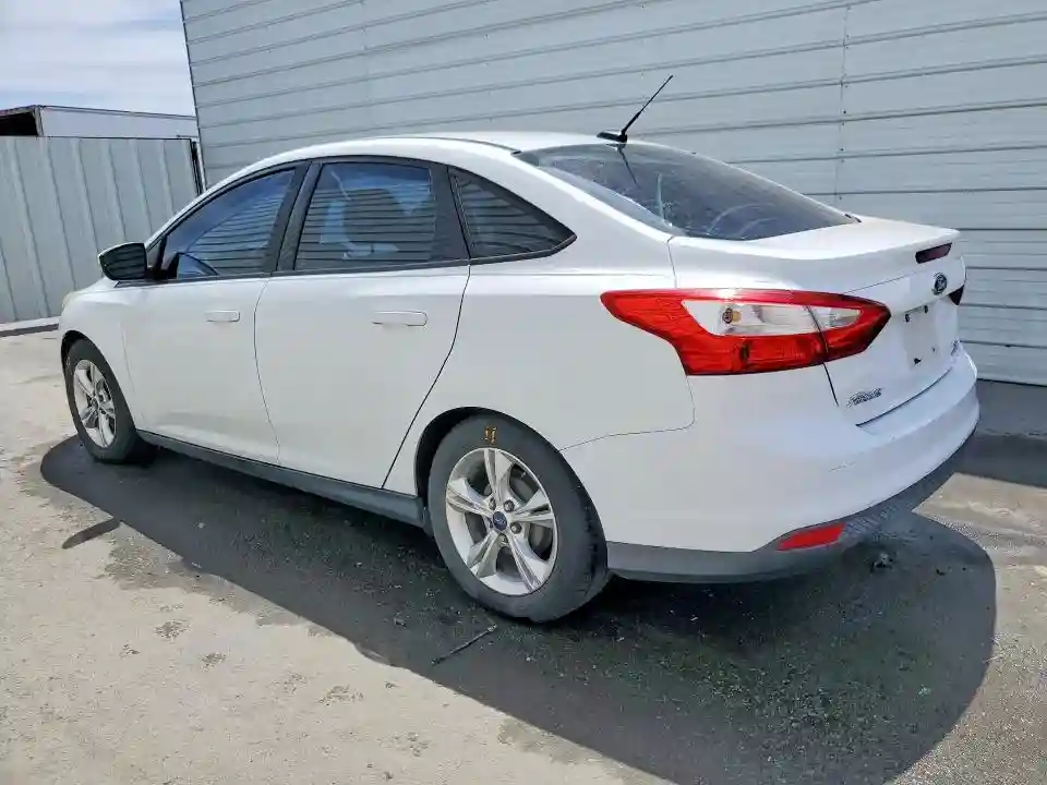 1FADP3F2XEL167811 2014 FORD FOCUS-1
