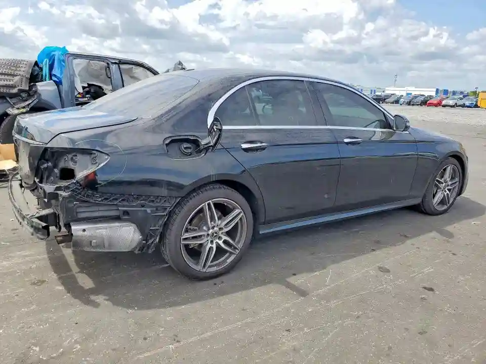 WDDZF4JBXKA662927 2019 MERCEDES-BENZ E-CLASS-2