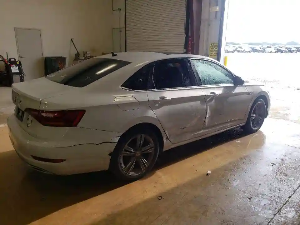 3VWC57BU4KM066586 2019 VOLKSWAGEN JETTA-2