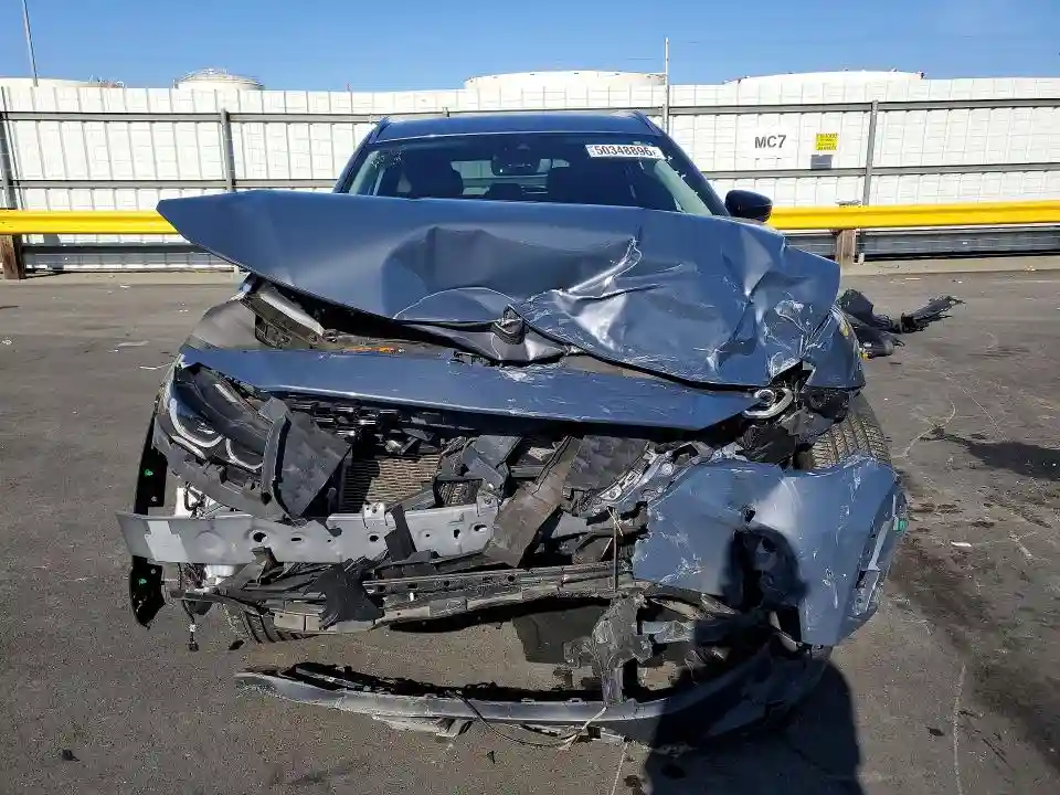 7MMVABEM9PN103442 2023 MAZDA CX-50-4