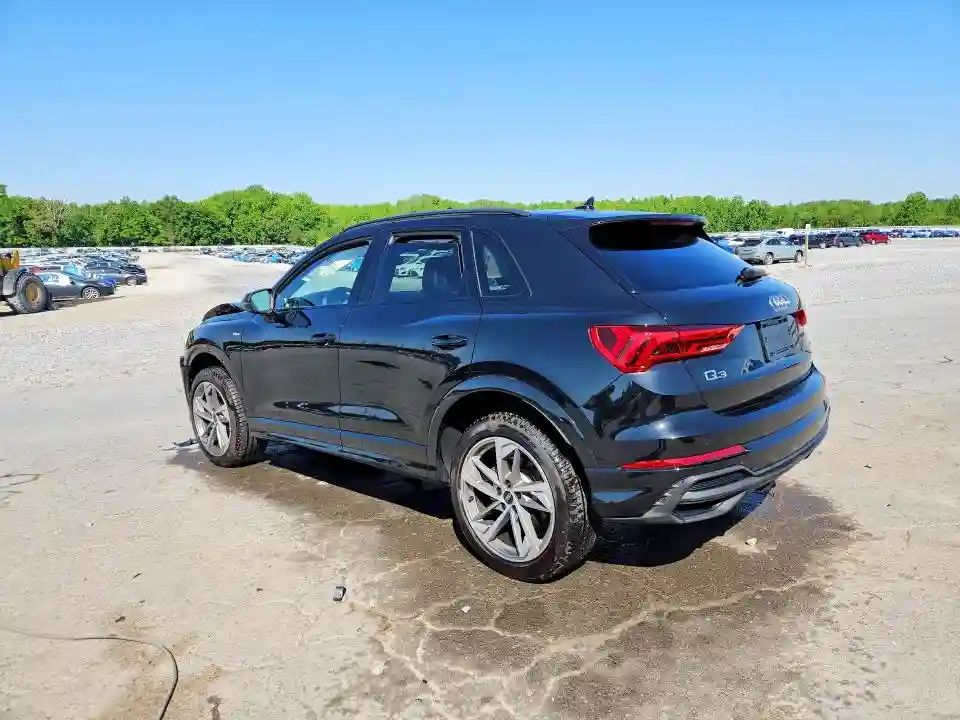 WA1DECF37S1111903 2025 AUDI Q3-1