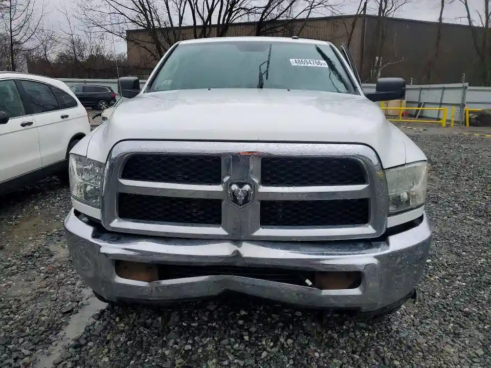 3C6TR5DT1FG576387 2015 RAM 2500-4