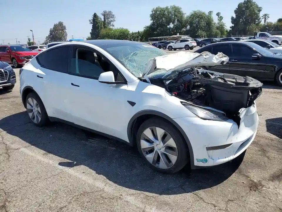 7SAYGDEE0NA022017 2022 TESLA MODEL Y-3