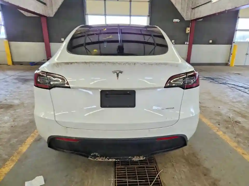 5YJYGDEE3LF017097 2020 TESLA MODEL Y-5
