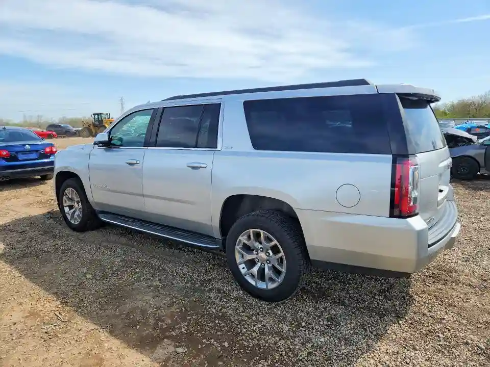 1GKS2GKC6JR377792 2018 GMC YUKON-1