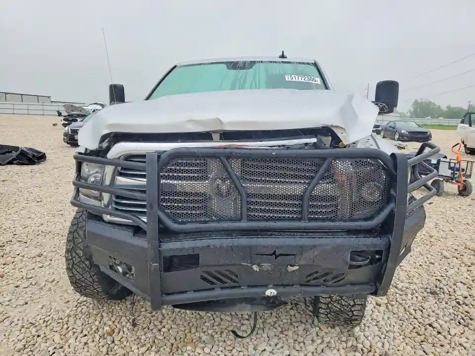 3C6UR5ML2GG159026 2016 RAM 2500-4