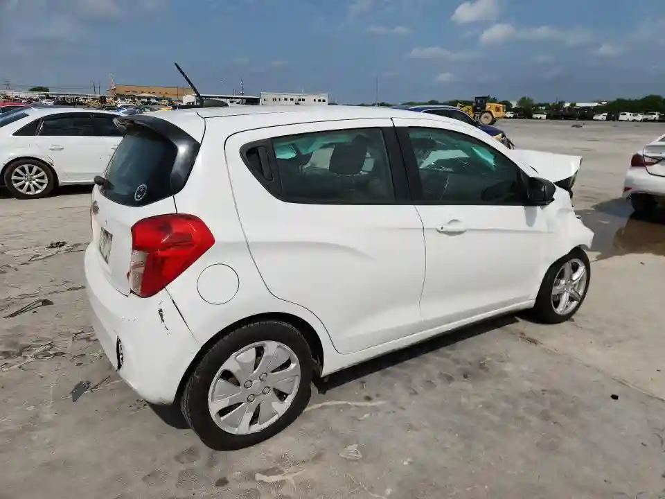 KL8CB6SAXJC468813 2018 CHEVROLET SPARK-2