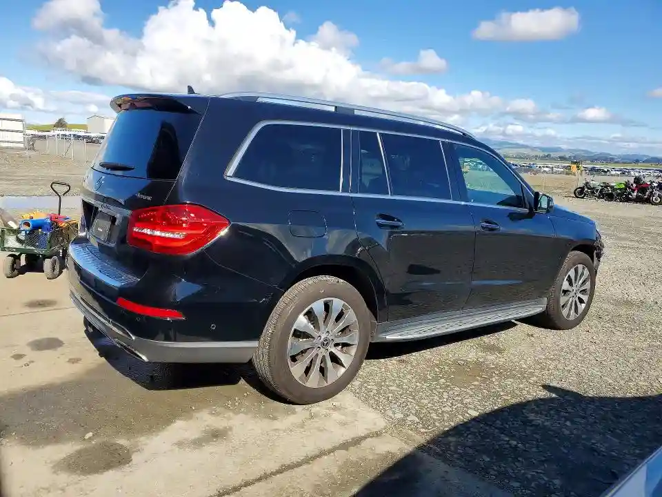 4JGDF6EE8JB071200 2018 MERCEDES-BENZ GLS-CLASS-2