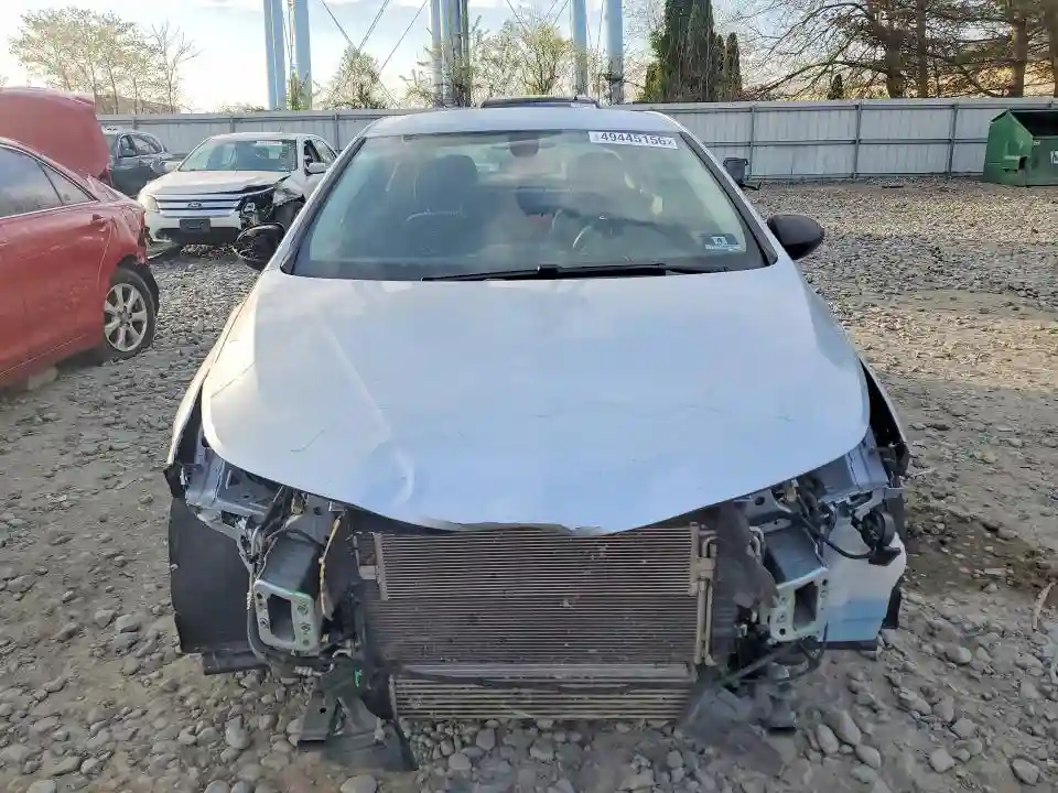 1G1BE5SM0H7194256 2017 CHEVROLET CRUZE-4