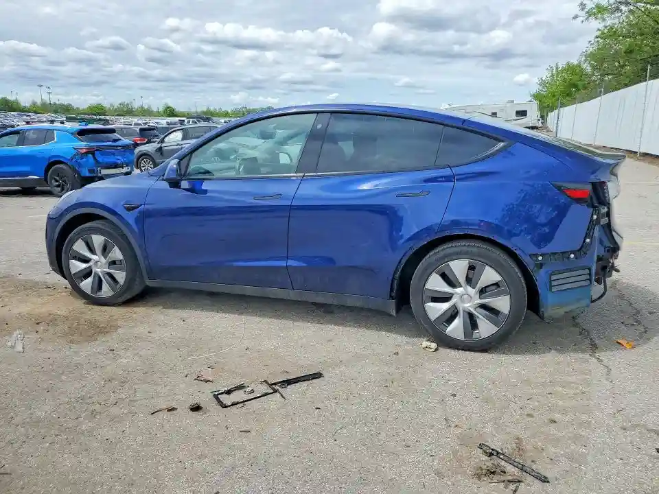 7SAYGDEE0NA007341 2022 TESLA MODEL Y-1
