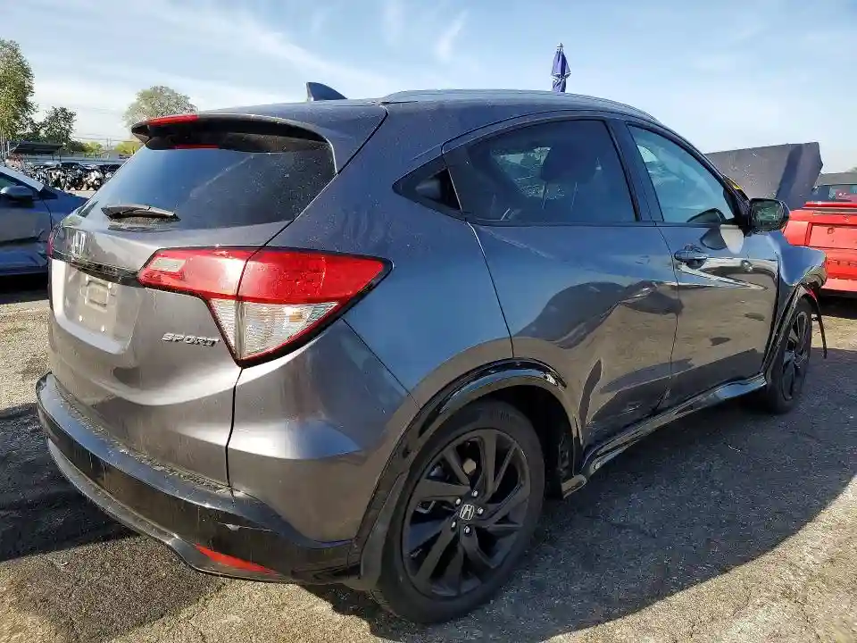 3CZRU5H13NM715827 2022 HONDA HR-V-2