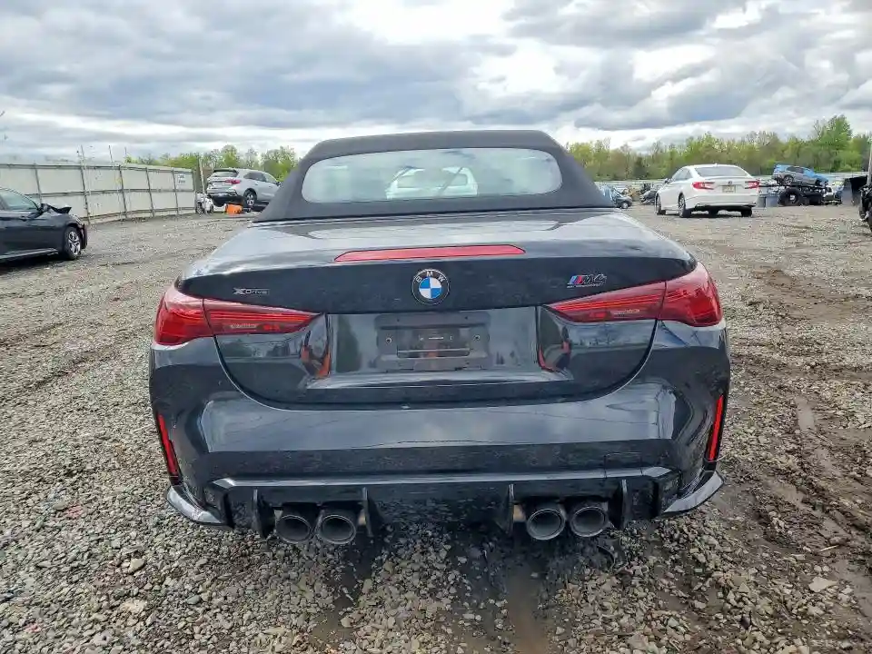 WBS43BA09SCU10096 2025 BMW M4-5
