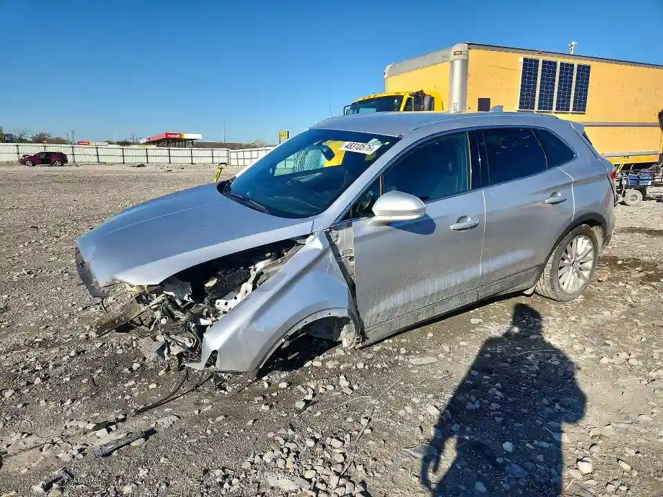 5LMCJ1D99KUL22651 2019 LINCOLN MKZ-0