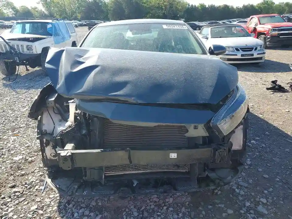 3KPF24AD2PE649135 2023 KIA FORTE-4