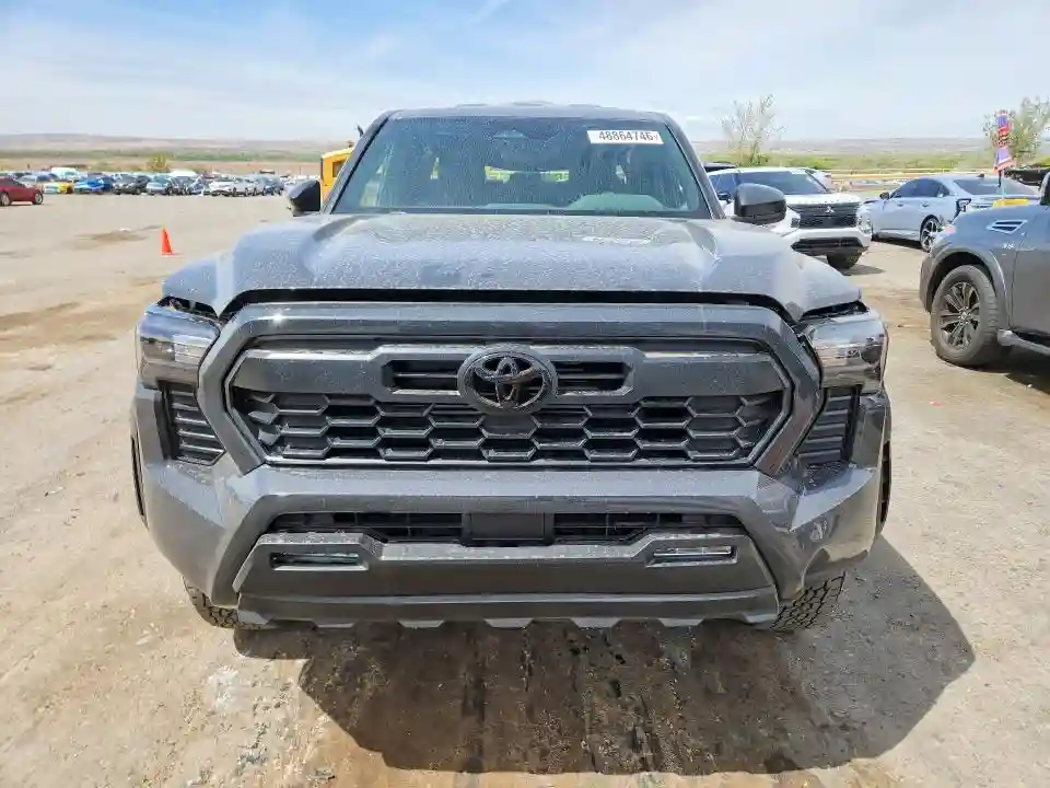 3TMLB5JN2TM239663 2026 TOYOTA TACOMA-4