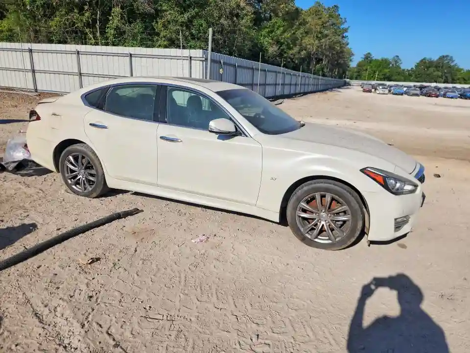 JN1BY1AR6KM585203 2019 INFINITI Q70-3