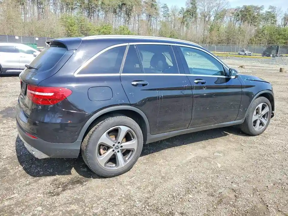 WDC0G4KB0JV034634 2018 MERCEDES-BENZ GLC-CLASS-2