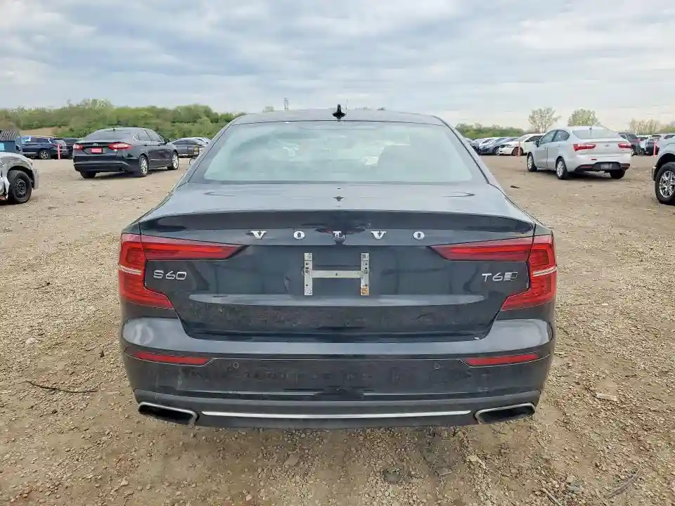 7JRA22TLXLG064768 2020 VOLVO S60-5