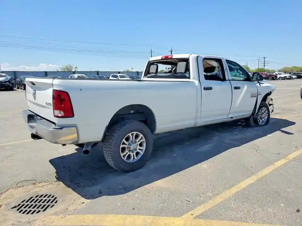 3C6UR5HL8EG144991 2014 RAM 2500-2