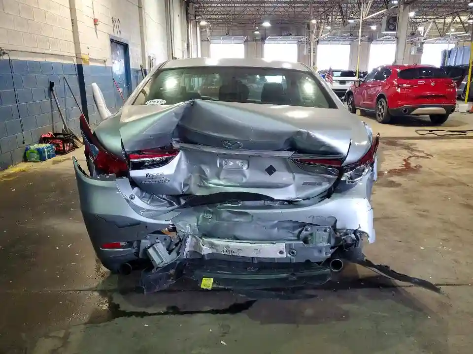 JM1GJ1U54G1400946 2016 MAZDA 6-5