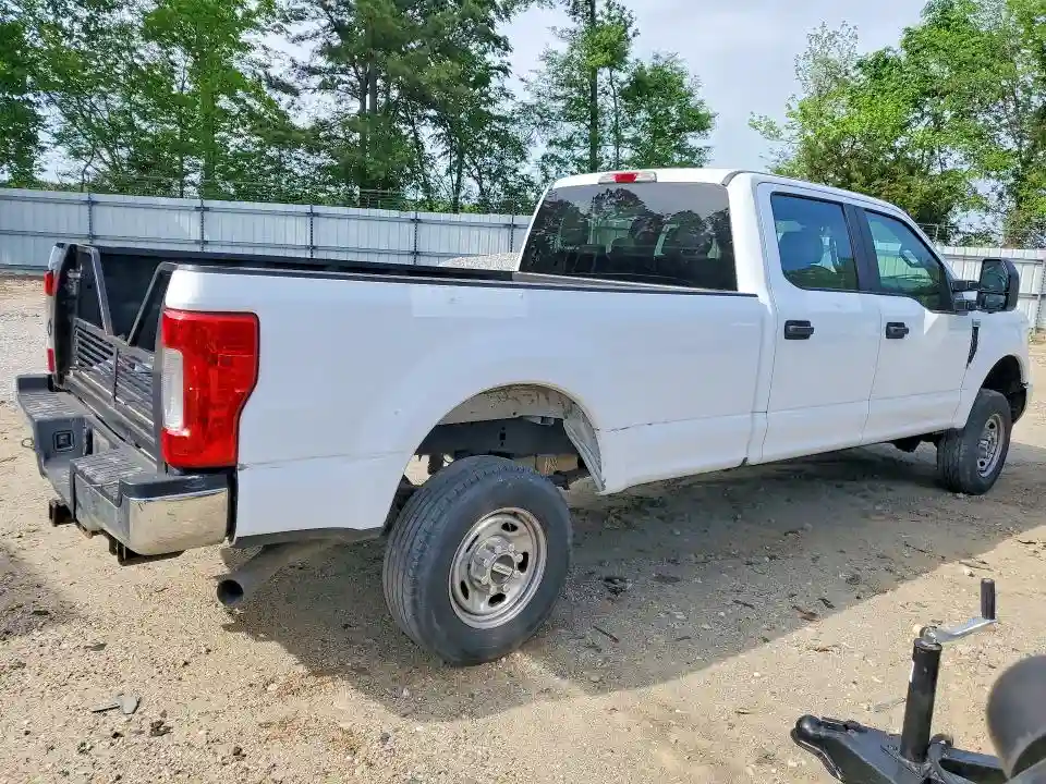 1FT7W2B66HEB85793 2017 FORD F250-2