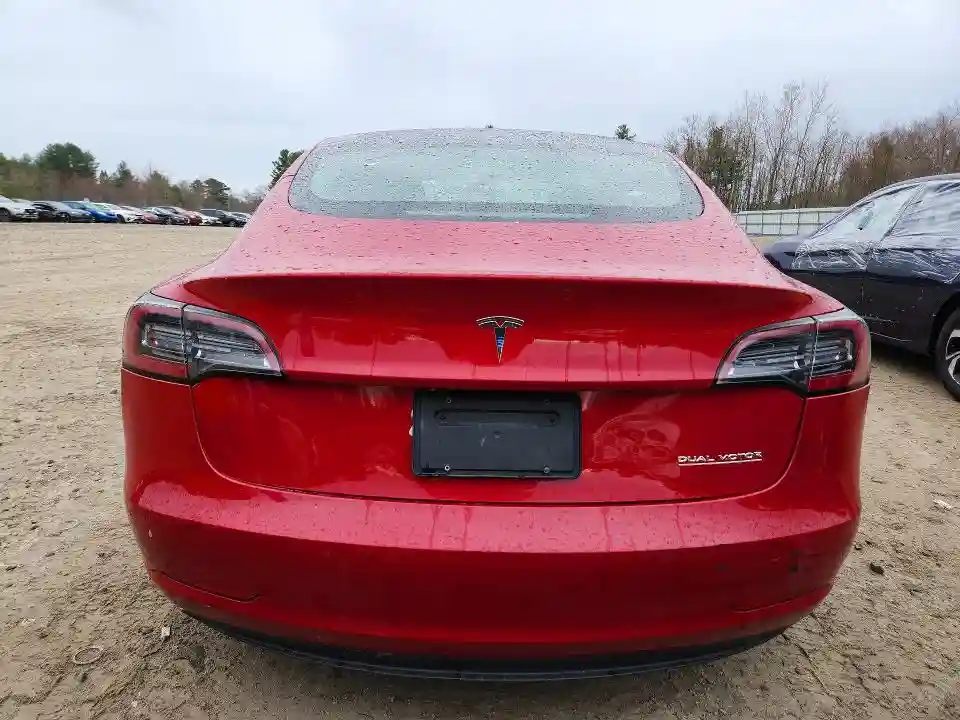 5YJ3E1EC3LF586464 2020 TESLA MODEL 3-5