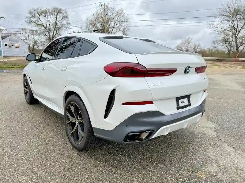 5UXCY6C05P9P51197 2023 BMW X6-2