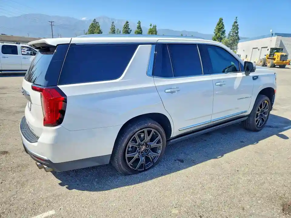 1GKS2DKL2MR181786 2021 GMC YUKON-2