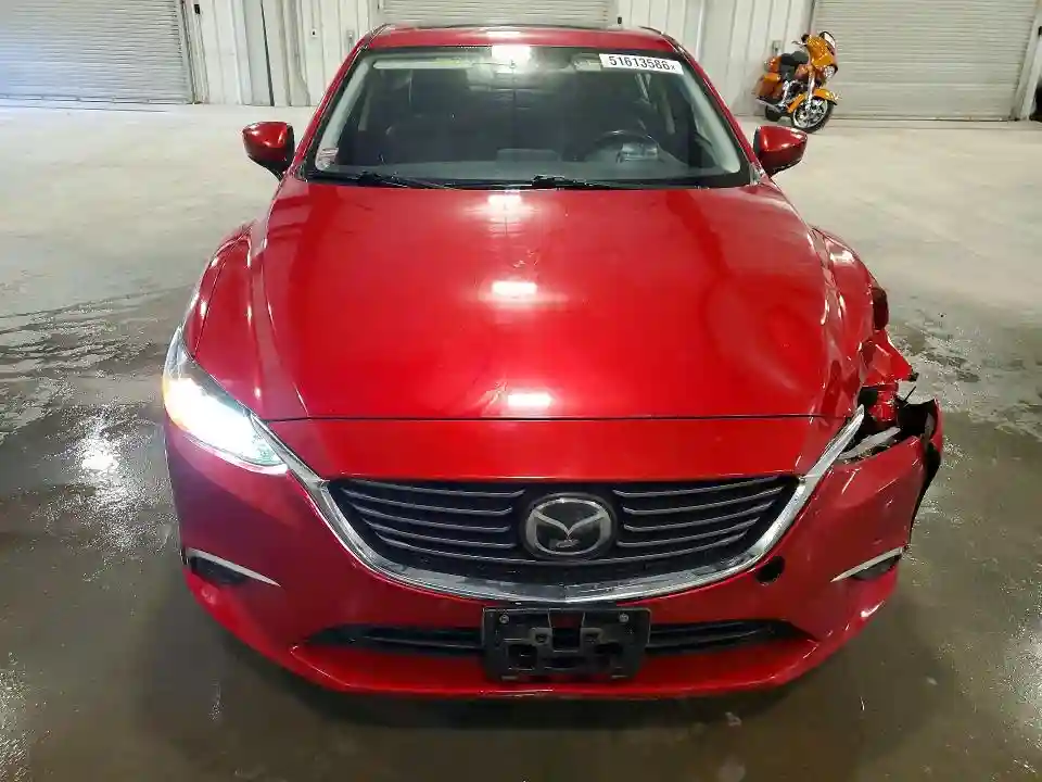 JM1GL1W52H1126803 2017 MAZDA 6-4