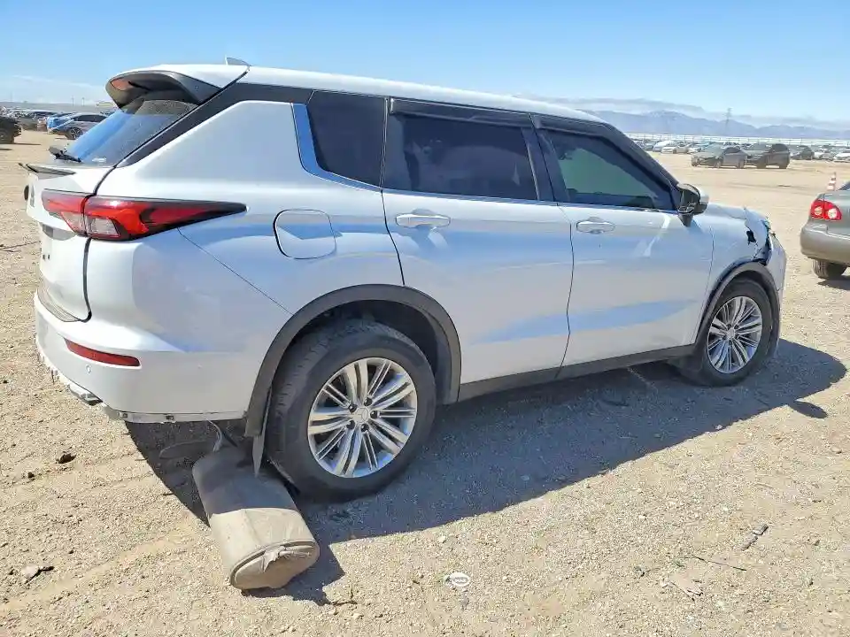 JA4J4TA86NZ040661 2022 MITSUBISHI OUTLANDER-2