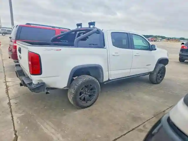 1GCGTEEN2J1270883 2018 CHEVROLET COLORADO-2