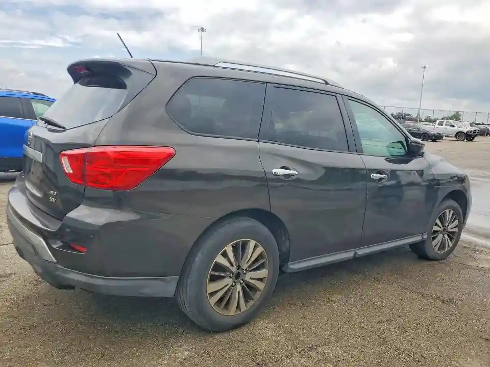 5N1DR2MM9HC604779 2017 NISSAN PATHFINDER-2
