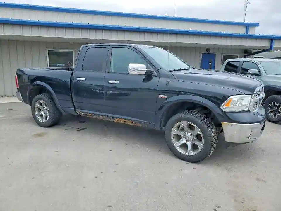 1C6RR7JT9HS652315 2017 RAM 1500-3