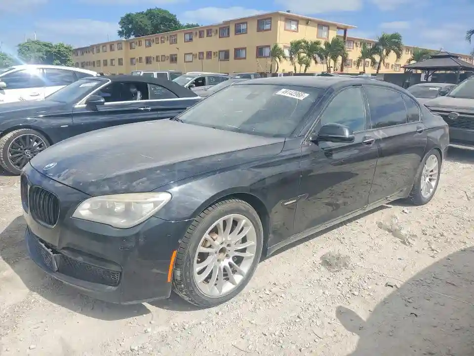 WBAYE8C51DD132853 2013 BMW 7 SERIES-0