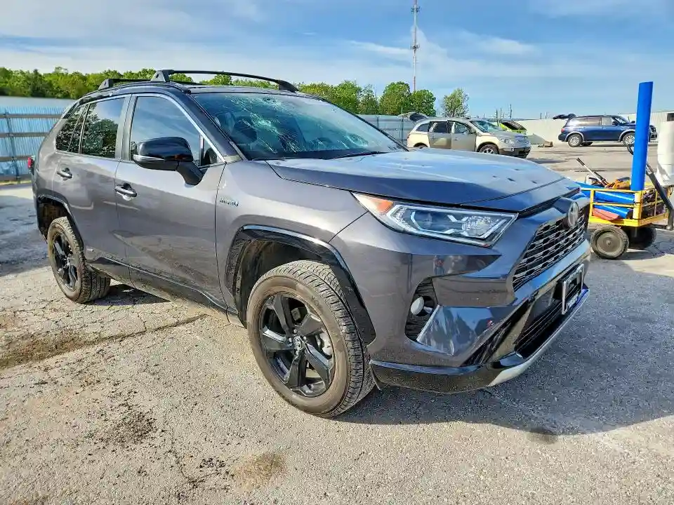 2T3EWRFV6KW045048 2019 TOYOTA RAV4-3