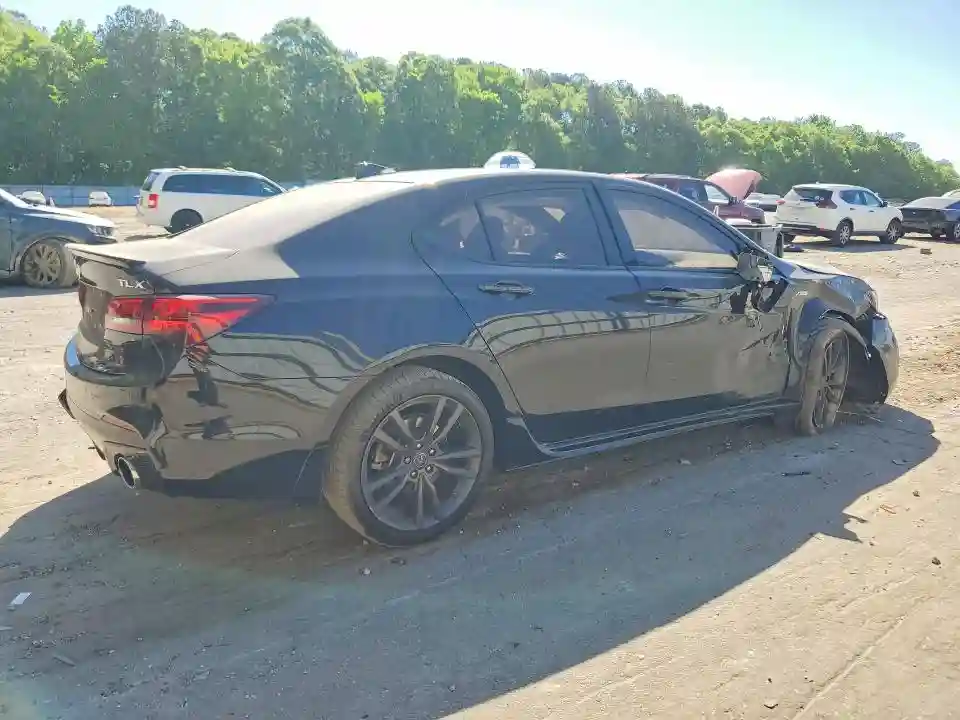 19UUB2F6XJA003536 2018 ACURA TLX-2