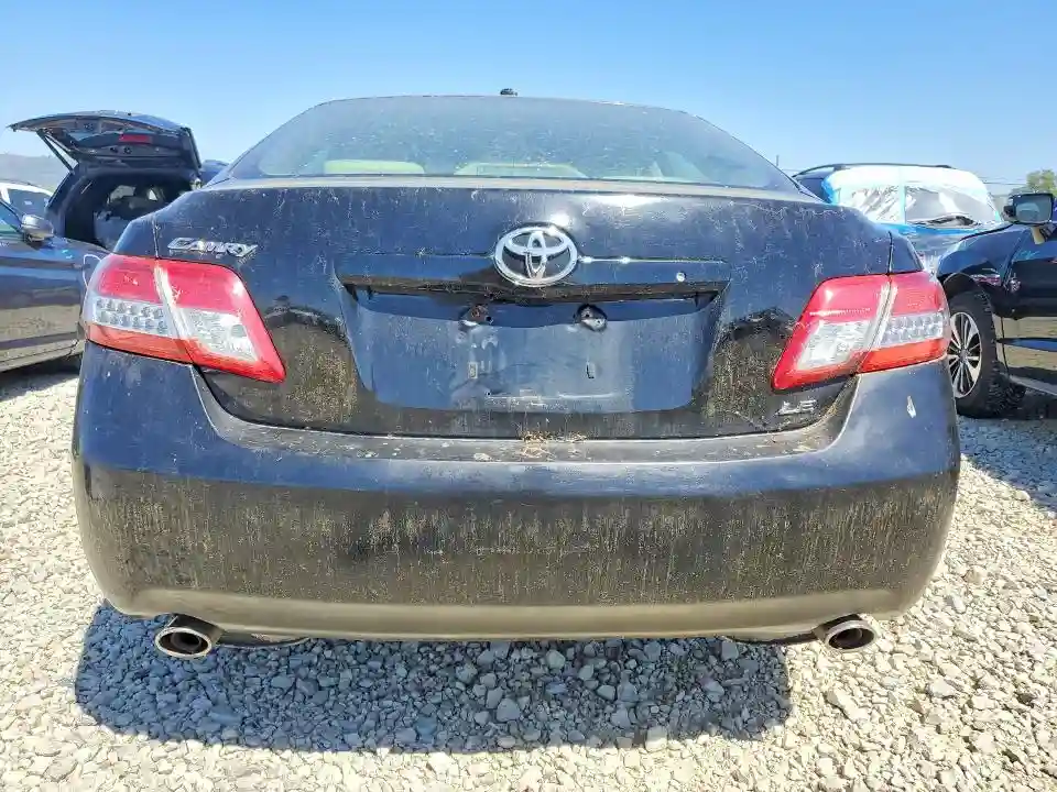4T1BK3EK9AU111618 2010 TOYOTA CAMRY LE V-5