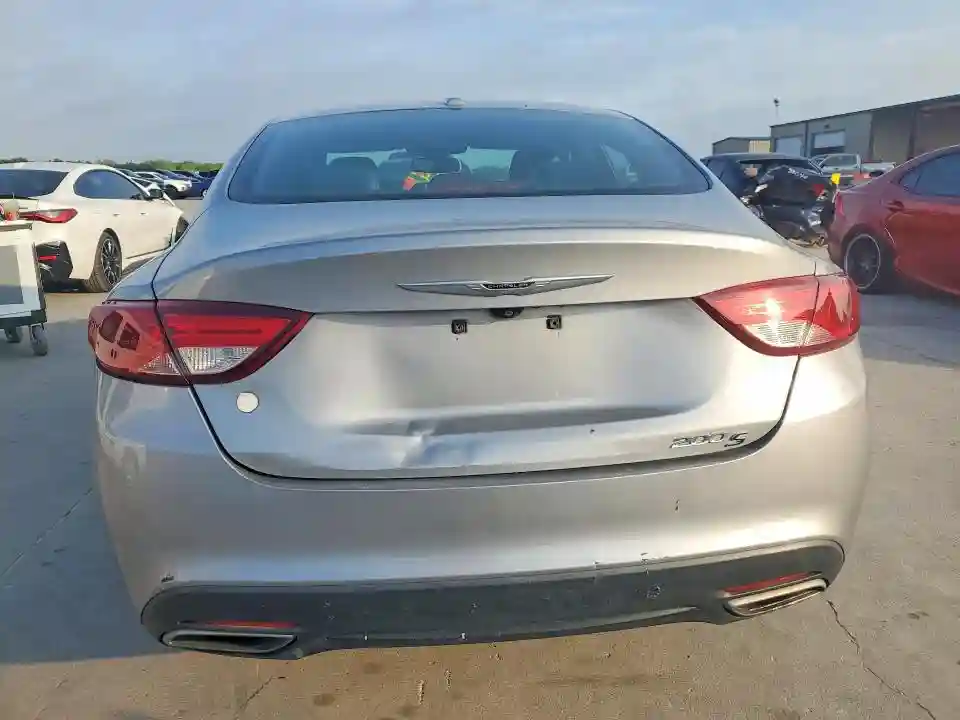 1C3CCCBG3FN614766 2015 CHRYSLER 200-5