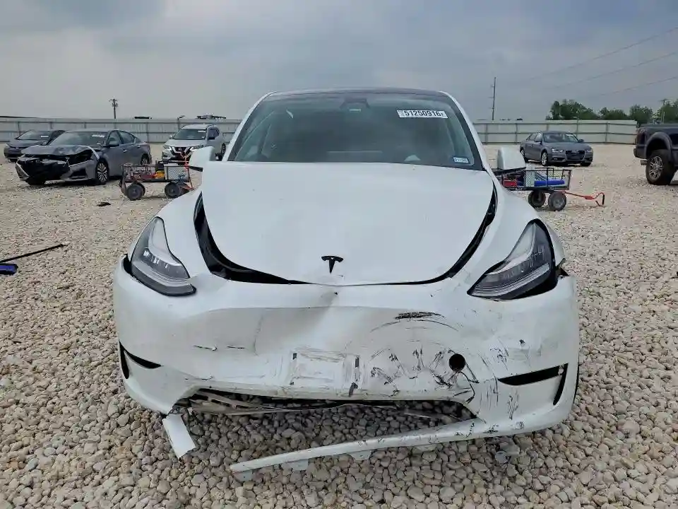 7SAYGDEE0PA062813 2023 TESLA MODEL Y-4