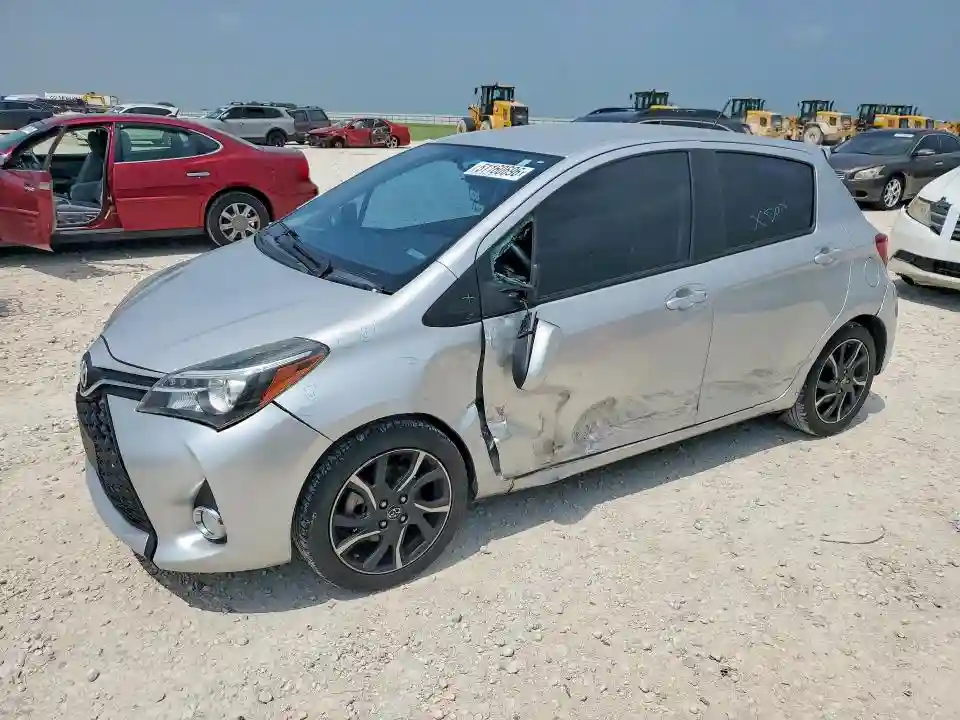 VNKKTUD31GA066726 2016 TOYOTA YARIS-0
