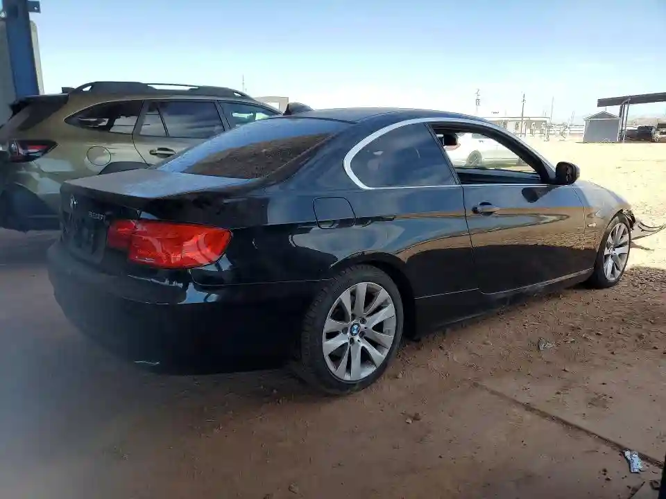 WBAKE3C57BE441470 2011 BMW 3 SERIES-2