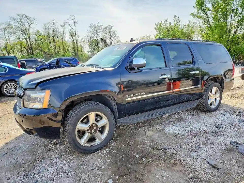 1GNSKKE7XDR305406 2013 CHEVROLET SUBURBAN-0