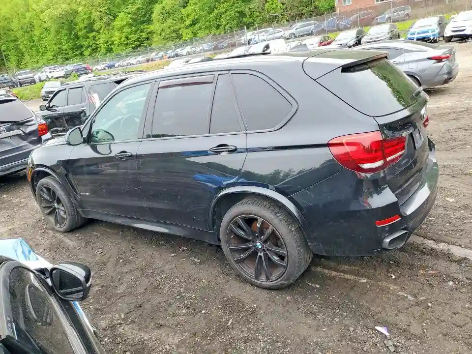 5UXKR2C38H0X03744 2017 BMW X5-1