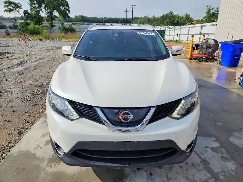 JN1BJ1CR8JW202222 2018 NISSAN ROGUE-4