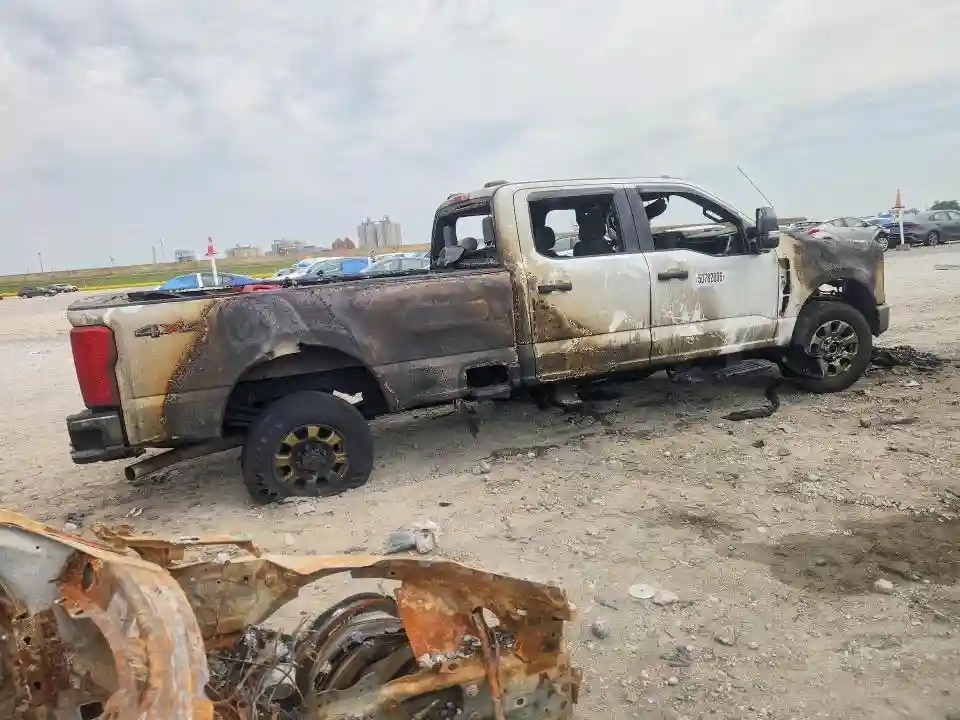 1FT7W2BN1REC54298 2024 FORD F250-2