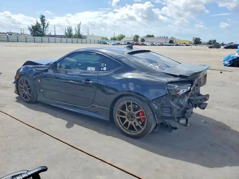 JF1ZNAE10K9702128 2019 TOYOTA 86-1