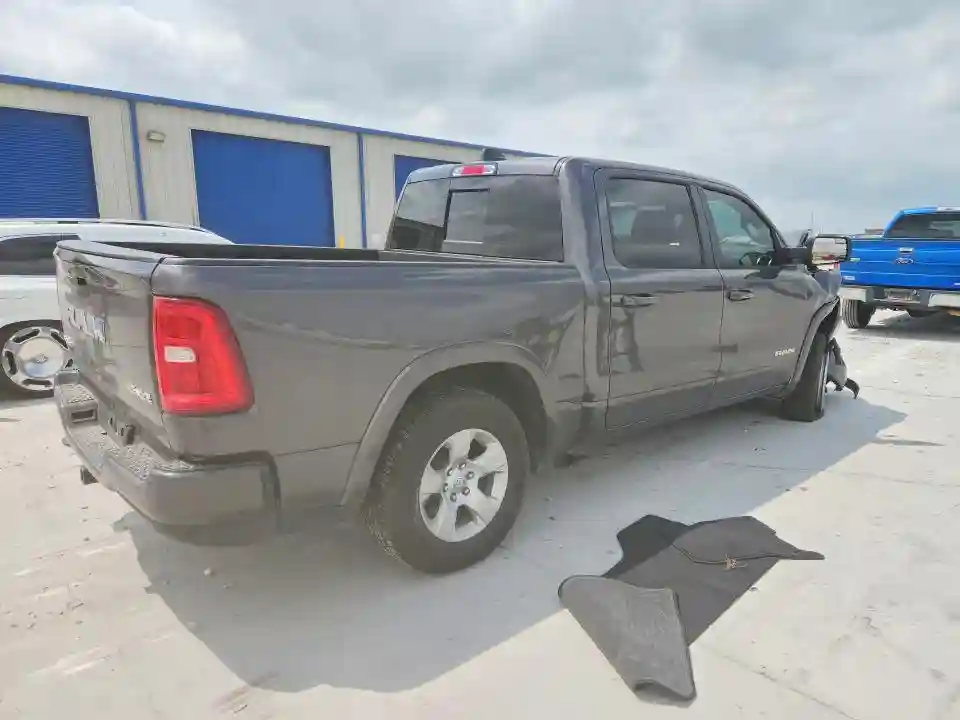 3C6RRFFG5S4152786 2025 RAM 1500-2